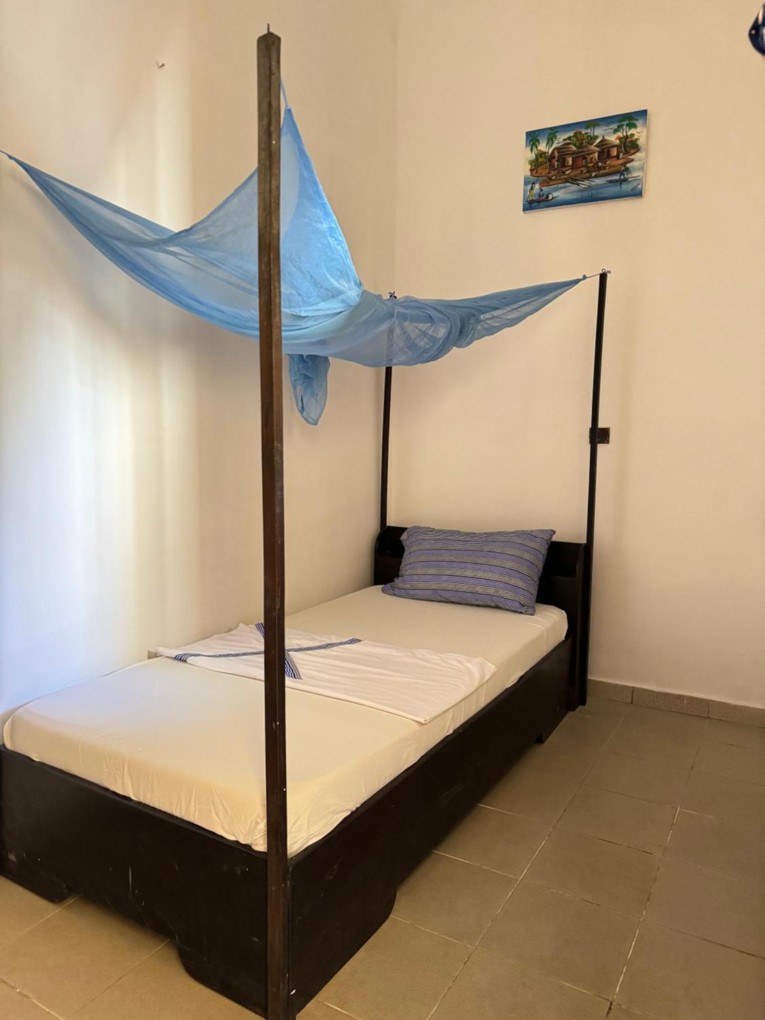 Guesthouse Cocotiers 코토누 외부 사진